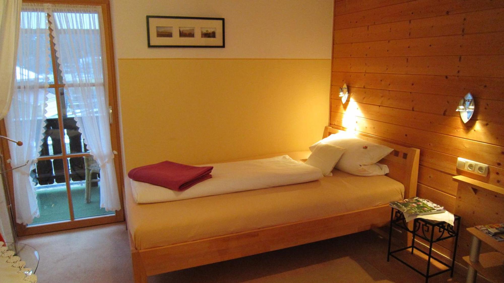 Gaestehaus Unruh Oberammergau Bagian luar foto